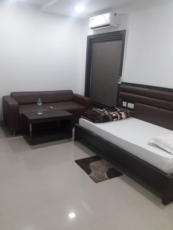 City Surya Hotel Gaya Exterior photo